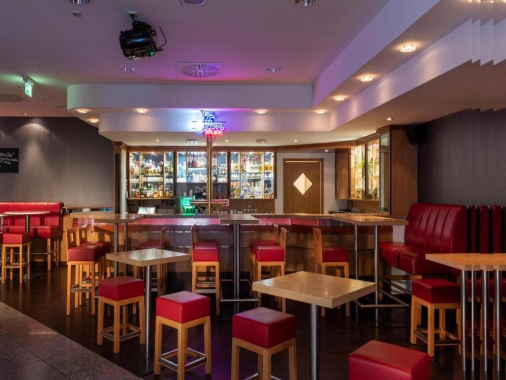 Lobby Bar
